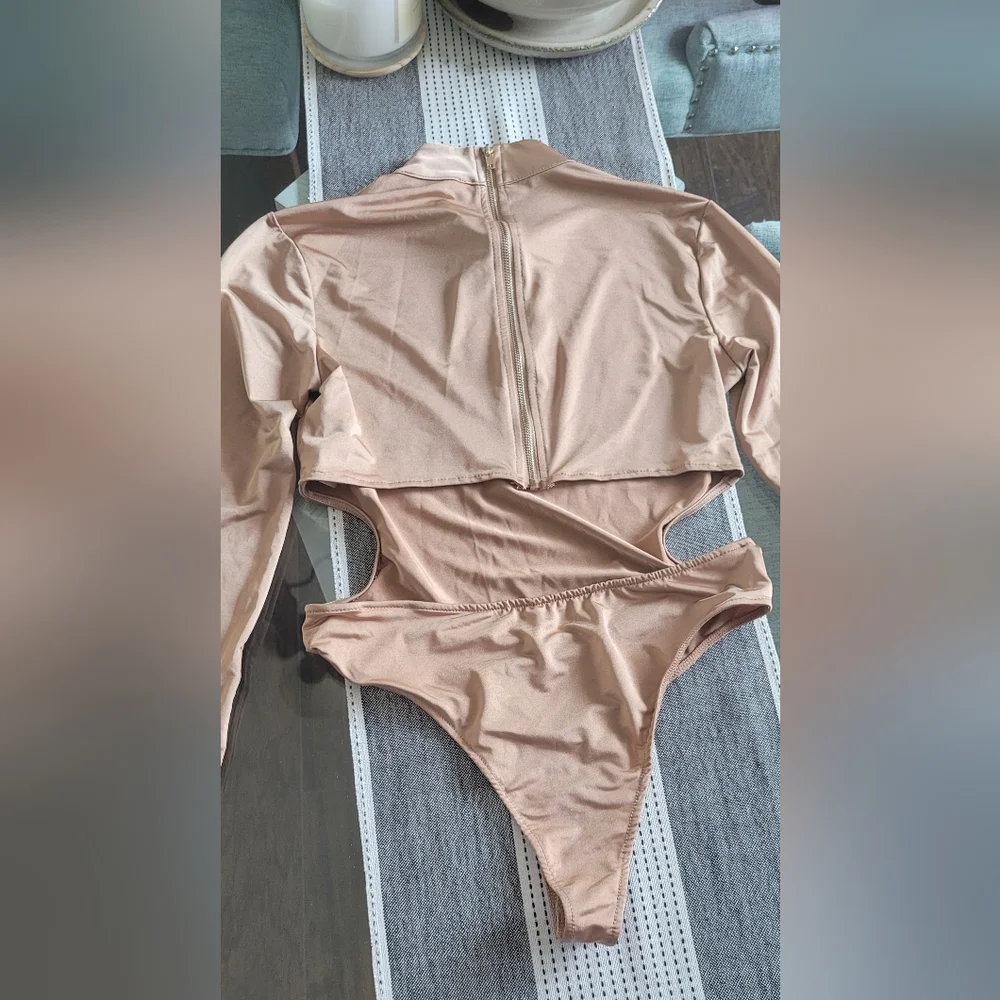 Bodysuit - Picture 5 of 5